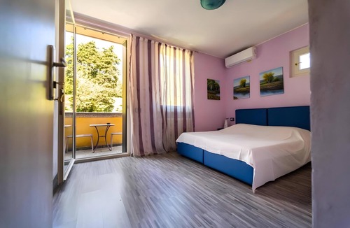 Lecco House | Montebello Lake