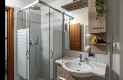 Monza Apartment | Monza Park-Autodrome Suite with heated pool