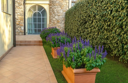 Besozzo Villa | More Than a Stay, a Shared Experience – Green Hill Property on Lake Maggiore