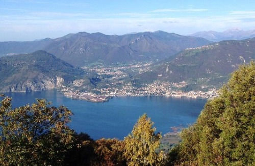 Pisogne House | Mountain quiet on Lake Iseo