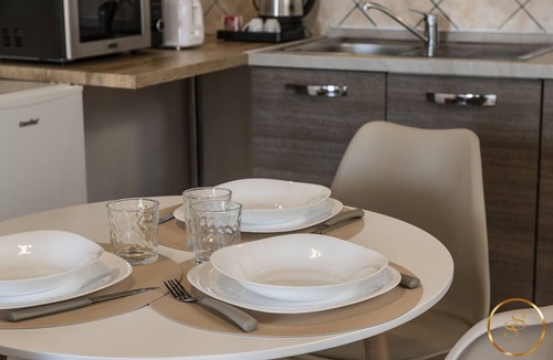 Somma Lombardo Apartment | [MXP Airport - Ticino Natural Park] Free parking