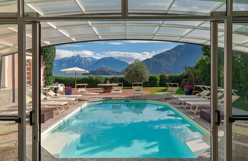 Calozzo Villa | My Rental Homes - Villa Meridiana with direct access to a beach and private pool