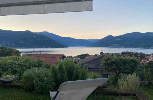 Brezzo di Bedero Apartment | My sweet balcony