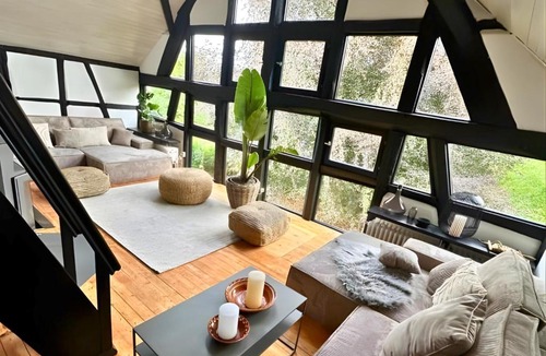 Hellenthal House | N2Quartier