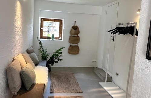 Hellenthal House | N2Quartier