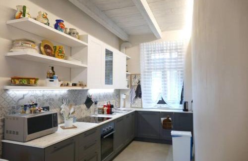 Lorenteggio Apartment | Naviglio Grande In Villa Milano