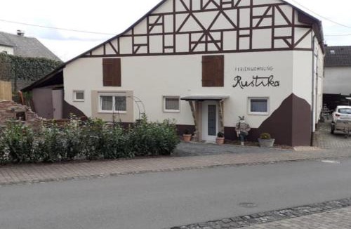 Ellscheid Apartment | NEU! Ferienwohnung Rustica