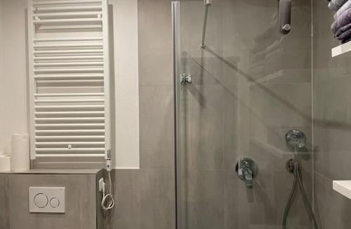 Oldesio Apartment | NEU Suite Perlago, Whirlpool & Seeblick