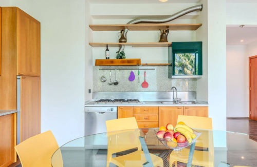 Naggio Apartment | Nice apartment for 4 guests with A/C, WIFI, TV, balcony and pets allowed