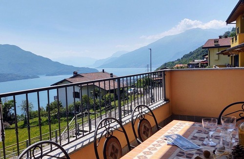 Aurogna Apartment | Nice apartment for 5 people with WIFI, TV, terrace and pets allowed
