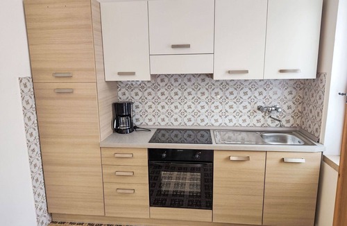 Vesta Apartment | Nice apartment for 6 guests with WIFI, TV, terrace and pets allowed