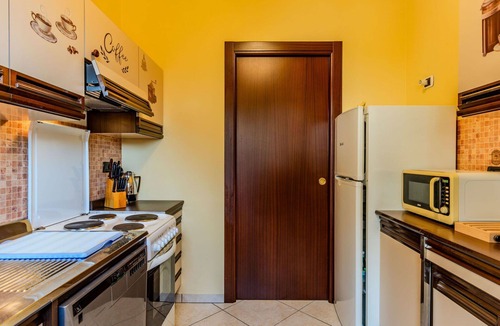 Valsolda Apartment | Nice apartment for 6 people with WIFI, TV, balcony and pets allowed