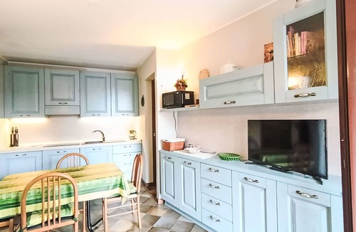 Ponte di Legno Apartment | Nice apartment for 5 people with WIFI, TV, patio and panoramic view