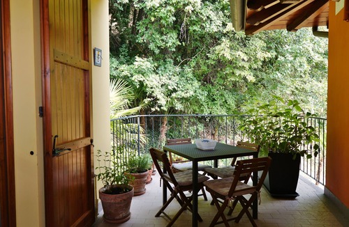 Villanuova sul Clisi Apartment | Nice little apartment in residence with swimming pool
