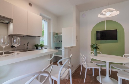 Lezzeno Apartment | Ninfea Apartments by Wonderful Italy - Fern