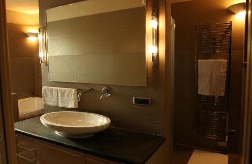 Brembate Bed & Breakfast | Oasi Brembate Bed and Breakfast