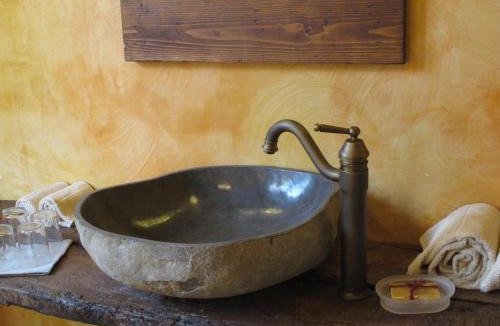 Rovagnate House | Oasi Galbusera Bianca