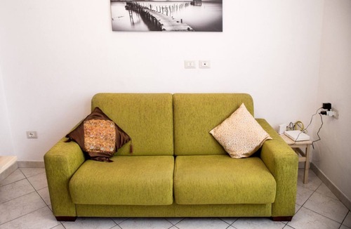 Milan Apartment | Odo Comfortable two-room apartment for 4 near Gambara M1 ♣