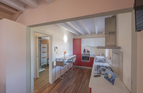 Lugana Apartment | Orchid Three-room apartment with large terrace, pool and WiFi