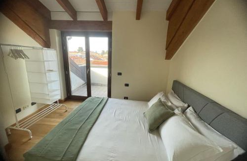 Seregno Apartment | Orchidea Apartment by Quokka 360 - Attic in the center of Seregno