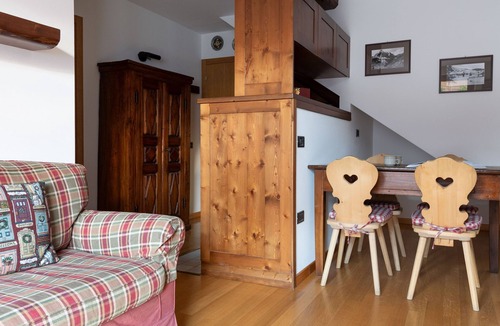 Santa Lucia Apartment | Osteglio 15 Frodolfo