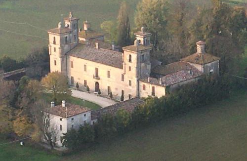 Casteldidone Hostel | Ostello Castello Mina Della Scala