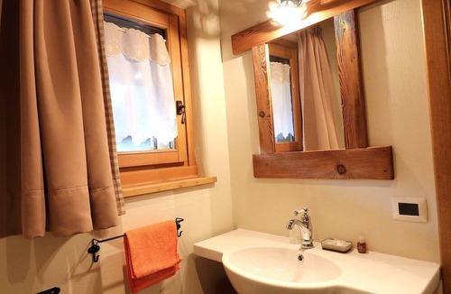 Tirano Hostel | Ostello del Castello Tirano