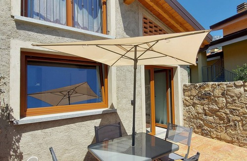 Mandello del Lario House | Our Happy Place Detached vacation home with garden