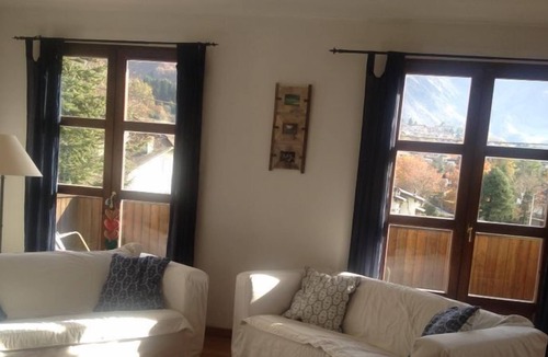 Cremeno Ski Chalet | Overview villa consists of three independent apartments with private garden