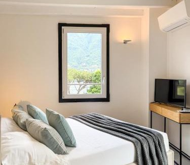 Laglio Apartment | P Terrace Exclusive Apartment - Lake View With Terrace - Free Parking