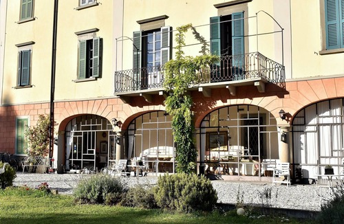 Solto Collina House | PALACE Suite - Classy apartment, 1 room, 4 places