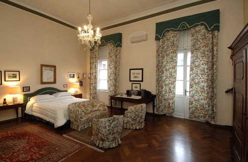 Old Town Bed & Breakfast | Palazzo Arrivabene B&B