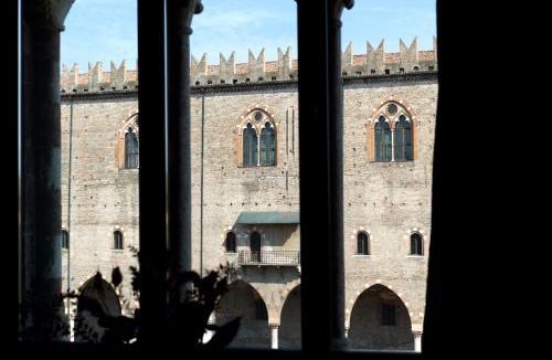 Old Town House | Palazzo Castiglioni luxury suite and rooms