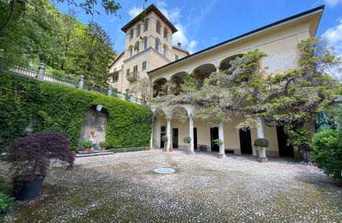 Castello Cabiaglio Bed & Breakfast | Palazzo Ronchelli