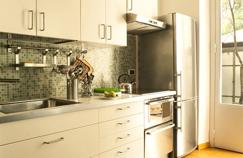 Lazzaretto Apartment | Palm Fronds apartment