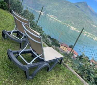 Vignola Apartment | PANORAMA,Cremia-casa LUISA