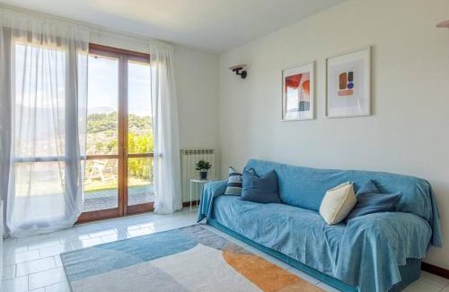 Brezzo di Bedero Apartment | "Panorama sul Lago" Lake Maggiore, Free Wifi Netflix and Tennis