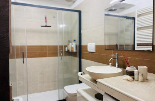 Stadera Apartment | Parcheggio & Metro M2 - Duomo e Navigli - WiFi & AC