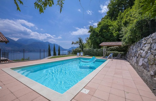 Menaggio Apartment | Parco dei Cervi Terrazzo