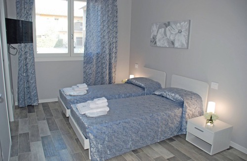 Azzano San Paolo House | Paris - Bonne Nuit