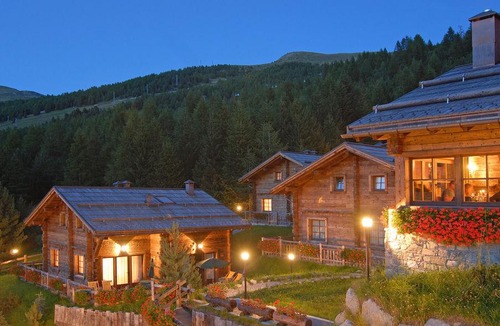 Teola Hotel | Park Chalet Village