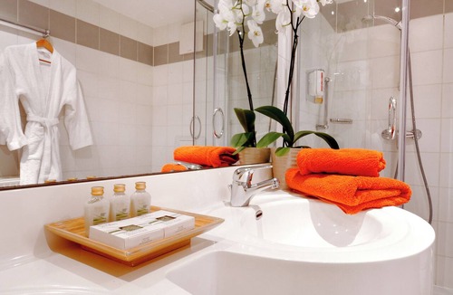Probstheida Hotel | Parkhotel Diani
