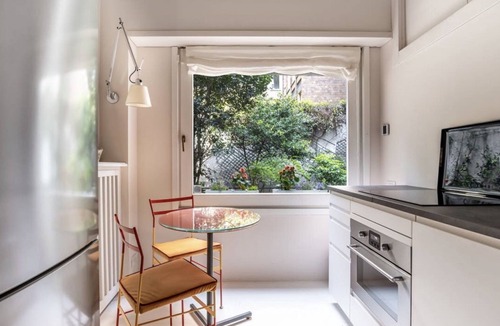 Tricolore Apartment | Passion Charming Apartment