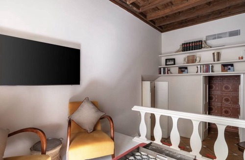 Tricolore Apartment | Passion Charming Apartment