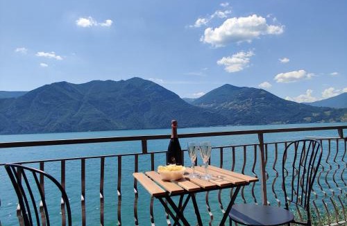Marone Apartment | Peaceful Lakefront