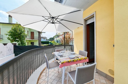 Lugana Apartment | Pearl House - Sirmione Holiday (Private Jacuzzi)