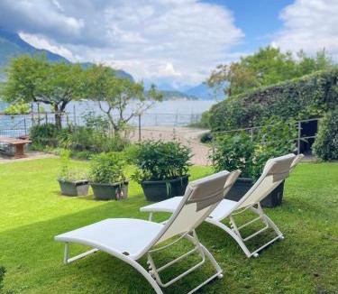 Lezzeno Apartment | Peonia Apartment - appartamento vista lago