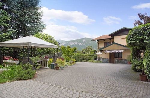 Visgnola Apartment | Pet-friendly Studio Monolocali in Casa con Giardino 2 with A/C, Wi-Fi, Garden & Terrace
