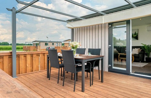 Doerverden Ski Chalet | Peter Pan