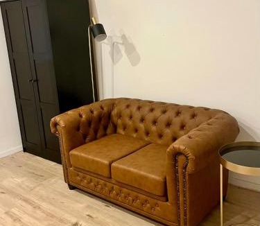 Dusseldorf Old Town Apartment | Plus31